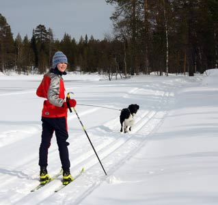 Doti hiihtoretkellä